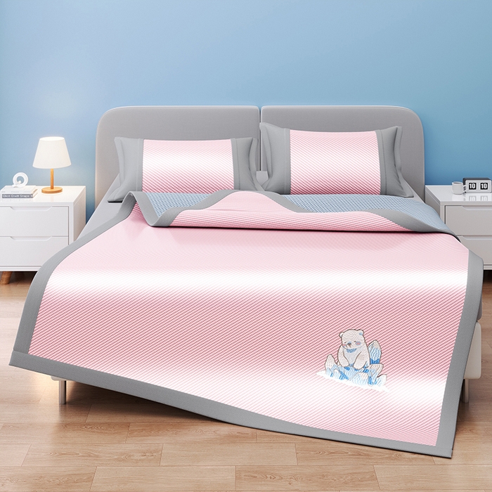 91家纺网 家纺一手货源 找家纺 （总）印季家纺 2026新款可机洗席面绣花冰藤席凉席席子-北极熊