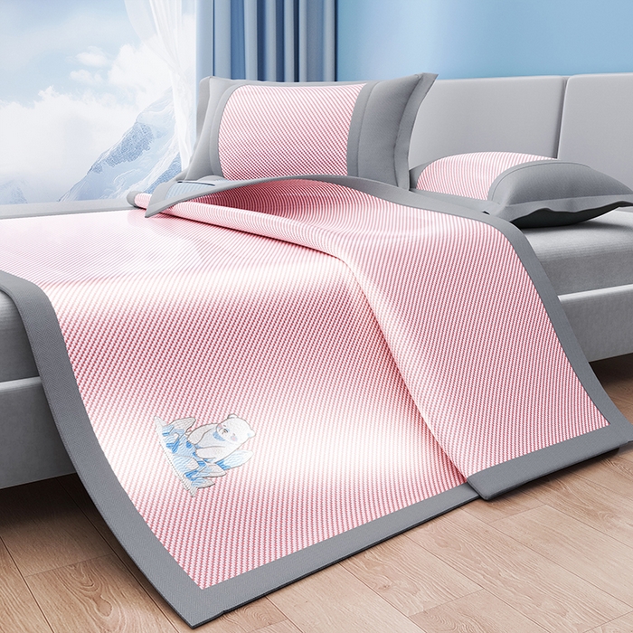 91家纺网 家纺一手货源 找家纺 （总）印季家纺 2026新款可机洗席面绣花冰藤席凉席席子-北极熊