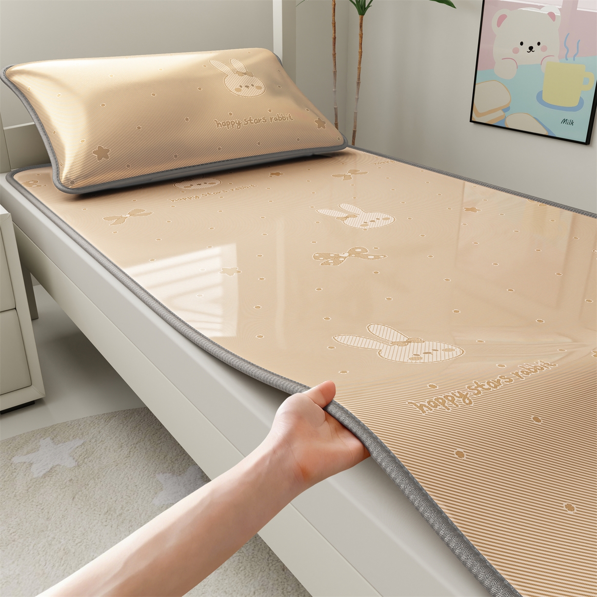 91家纺网 家纺一手货源 找家纺 源舍家纺 2026新款国标质检三明治复合糯叽叽冰丝软凉席学生床 冰丝兔-咖