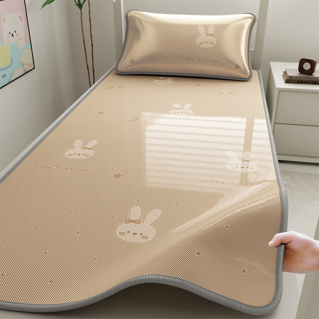 91家纺网 家纺一手货源 找家纺 源舍家纺 2026新款国标质检三明治复合糯叽叽冰丝软凉席学生床 冰丝兔-咖