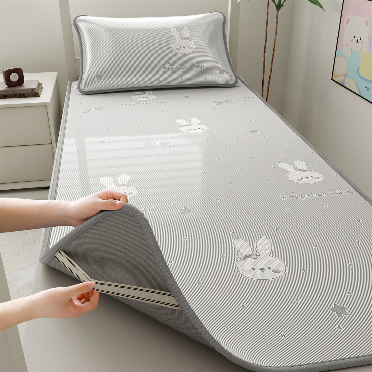 91家纺网 家纺一手货源 找家纺 源舍家纺 2026新款国标质检三明治复合糯叽叽冰丝软凉席学生床 冰丝兔-灰