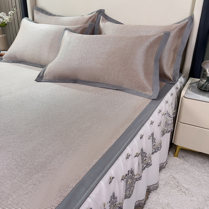 91家纺网 家纺一手货源 找家纺 印季家纺 2026新款纯色加密冰藤床裙款席子凉席 咖啡