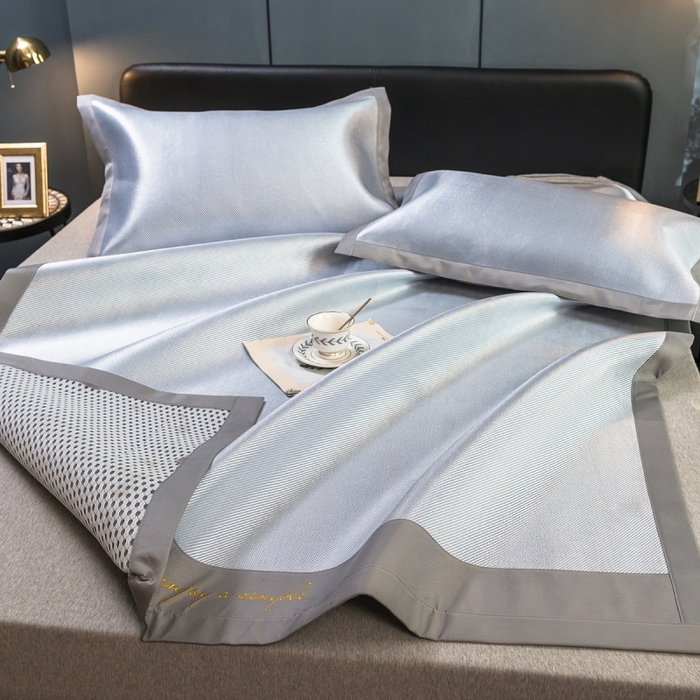 91家纺网 家纺一手货源 找家纺 印季家纺 2026新款刺绣款冰藤席 天蓝