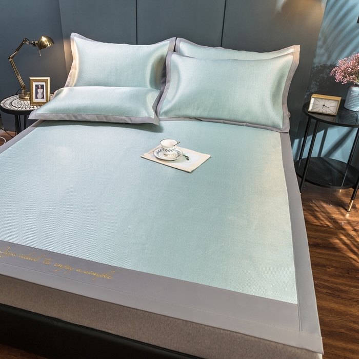 91家纺网 家纺一手货源 找家纺 印季家纺 2026新款刺绣款冰藤席 湖绿