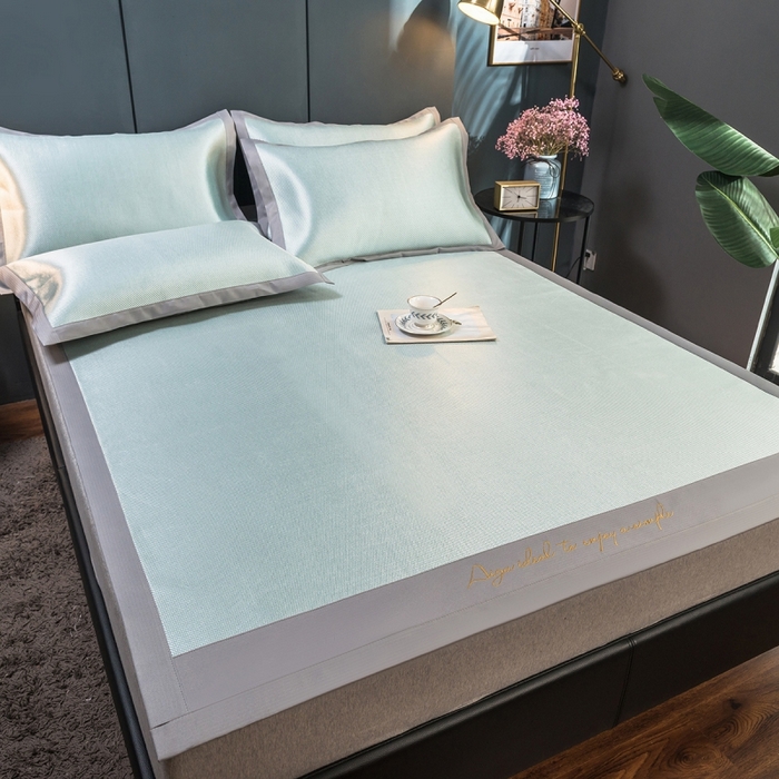 91家纺网 家纺一手货源 找家纺 印季家纺 2026新款刺绣款冰藤席 湖绿