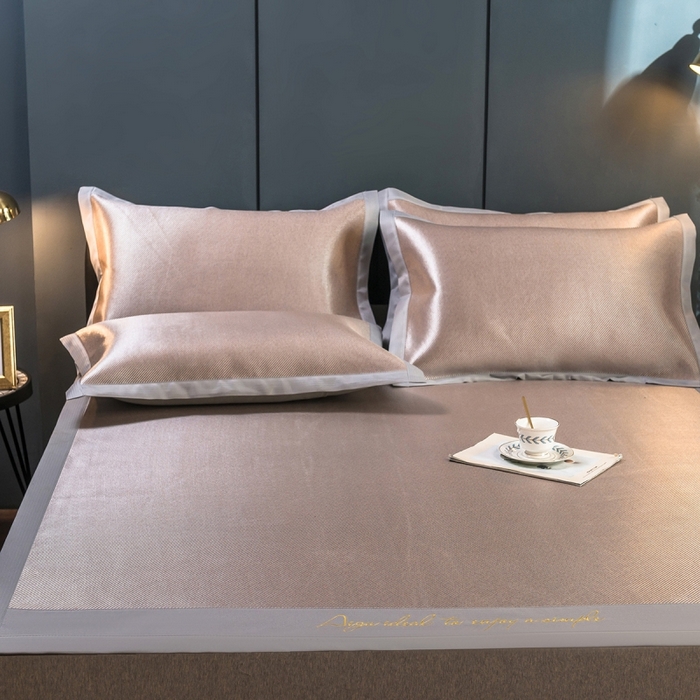 91家纺网 家纺一手货源 找家纺 印季家纺 2026新款刺绣款冰藤席 咖啡