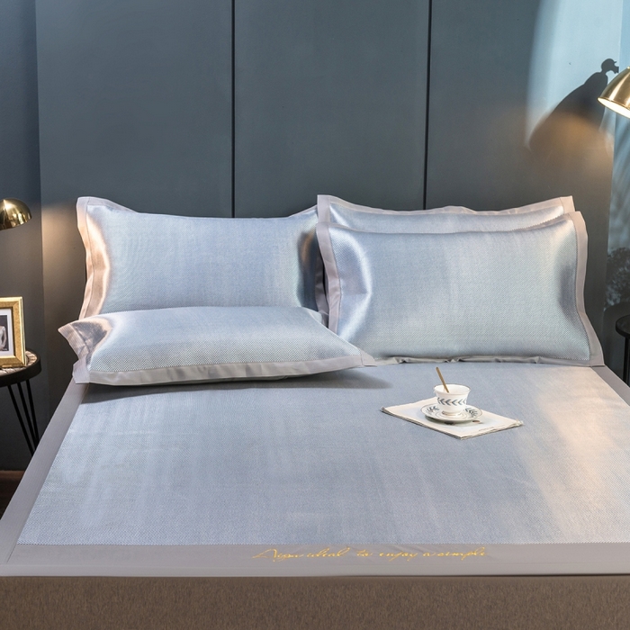 91家纺网 家纺一手货源 找家纺 印季家纺 2026新款刺绣款冰藤席 深蓝