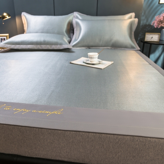 91家纺网 家纺一手货源 找家纺 印季家纺 2026新款刺绣款冰藤席 银灰