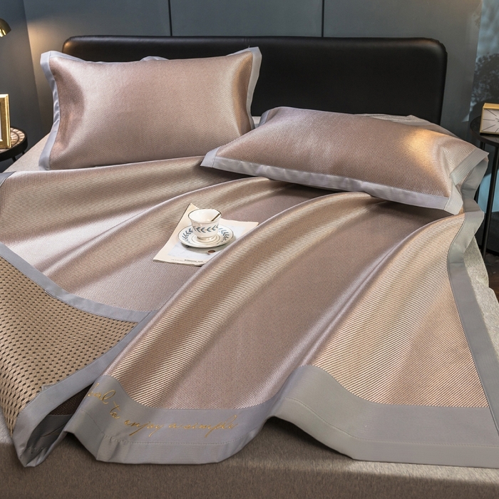 91家纺网 家纺一手货源 找家纺 印季家纺 2026新款刺绣款冰藤席 咖啡