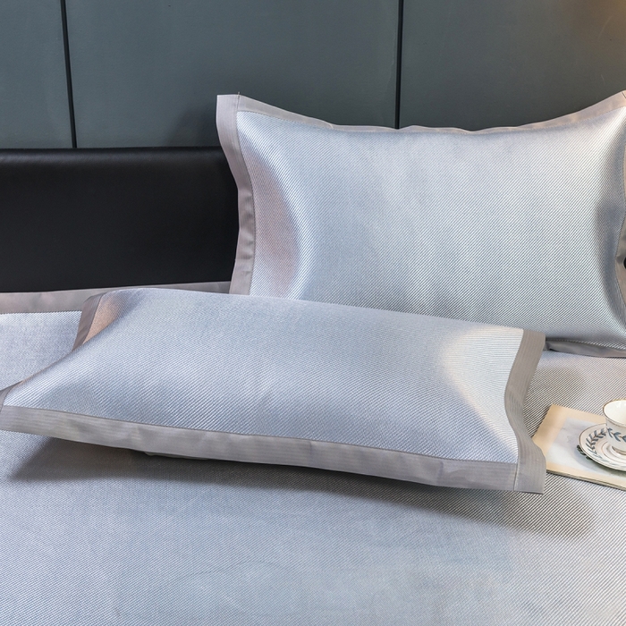 91家纺网 家纺一手货源 找家纺 印季家纺 2026新款刺绣款冰藤席 天蓝