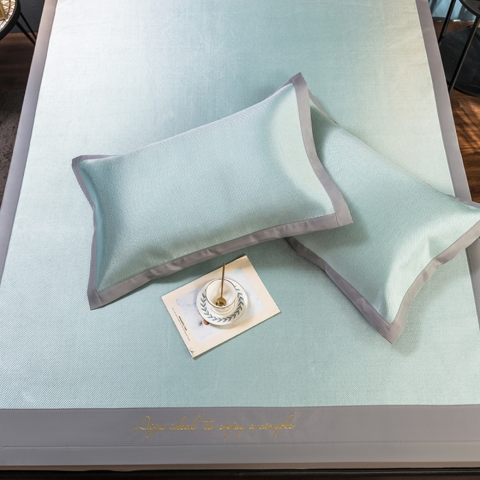 91家纺网 家纺一手货源 找家纺 印季家纺 2026新款刺绣款冰藤席 湖绿