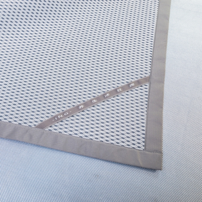 91家纺网 家纺一手货源 找家纺 印季家纺 2026新款刺绣款冰藤席 天蓝