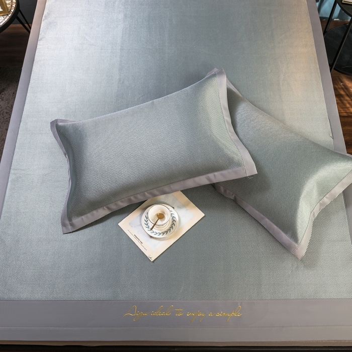 91家纺网 家纺一手货源 找家纺 印季家纺 2026新款刺绣款冰藤席 银灰