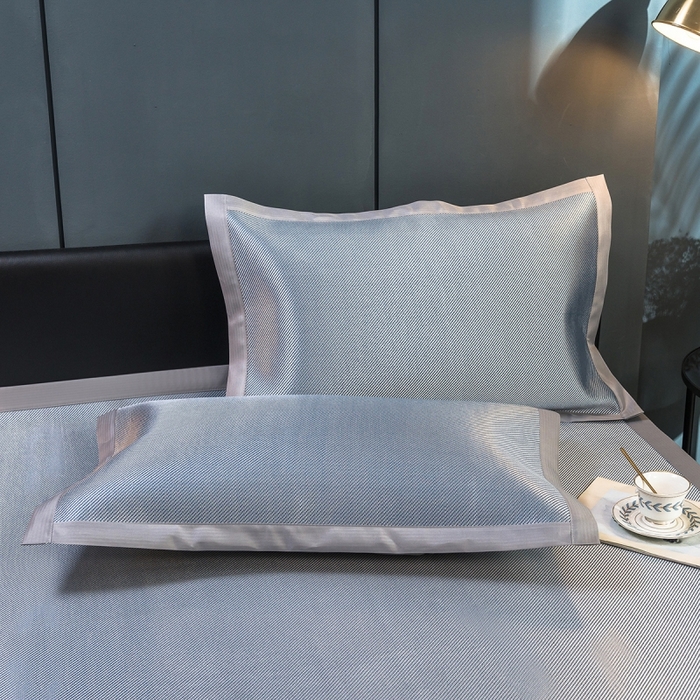 91家纺网 家纺一手货源 找家纺 印季家纺 2026新款刺绣款冰藤席 深蓝