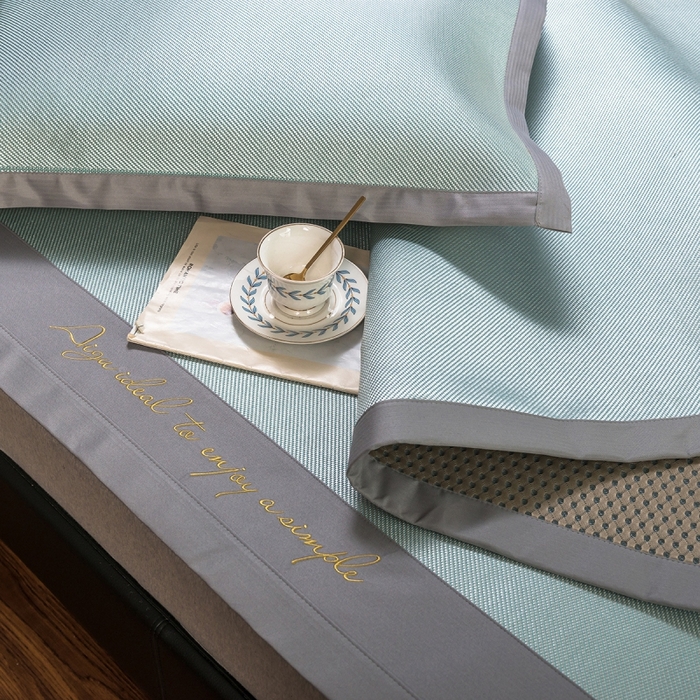 91家纺网 家纺一手货源 找家纺 印季家纺 2026新款刺绣款冰藤席 湖绿