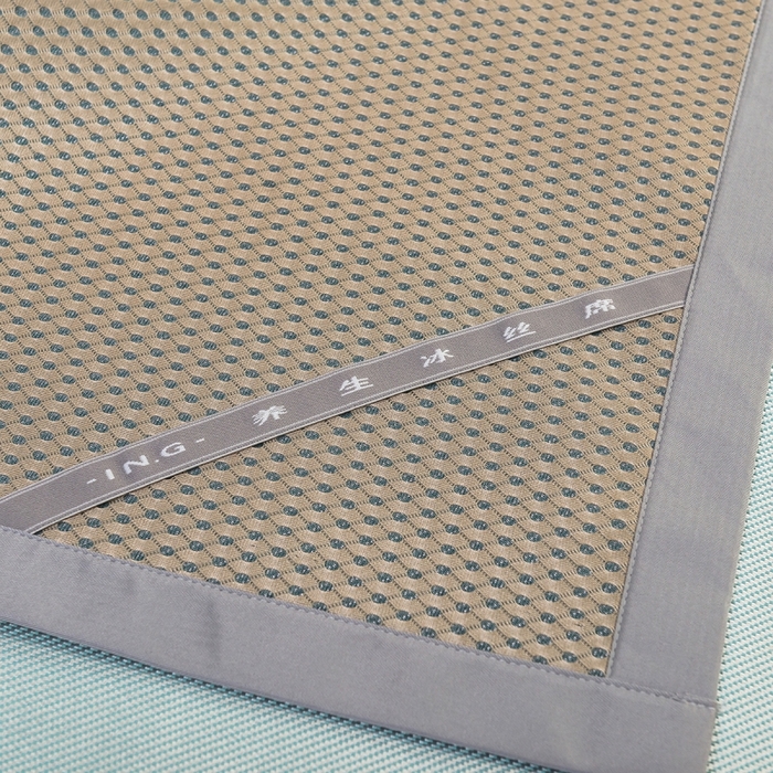 91家纺网 家纺一手货源 找家纺 印季家纺 2026新款刺绣款冰藤席 湖绿