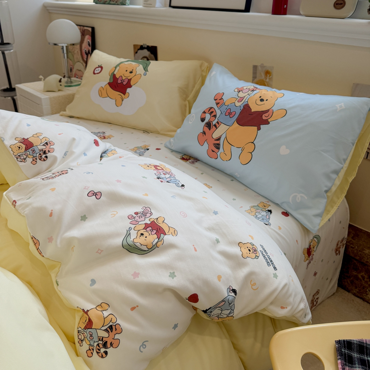 91家纺网 家纺一手货源 找家纺 一霖家纺 2026新款云朵棉数码印花&毛巾绣四件套 熊虎密友记