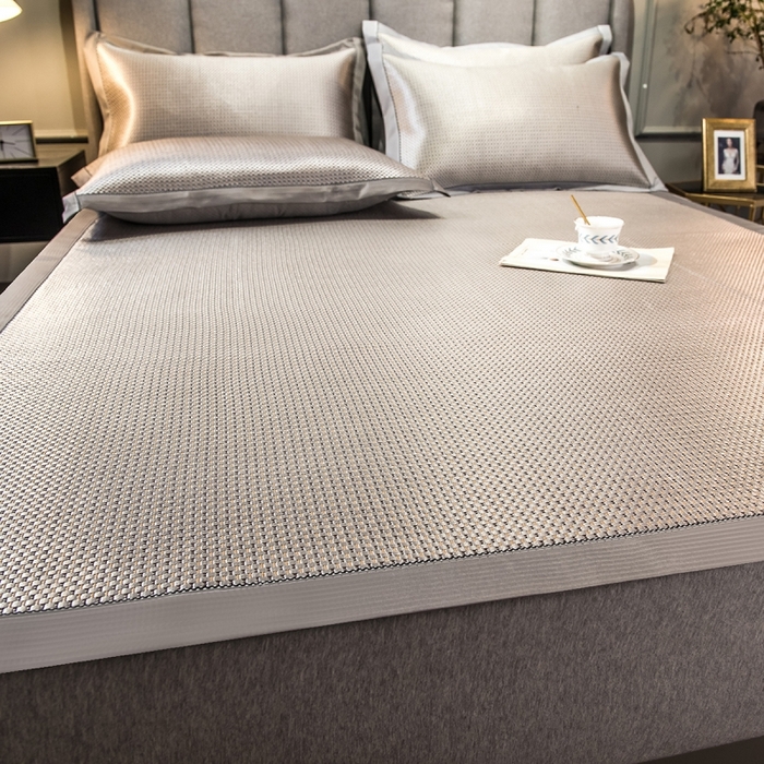 91家纺网 家纺一手货源 找家纺 印季家纺 2026新款高端养生冰藤席席子凉席 银棕小格