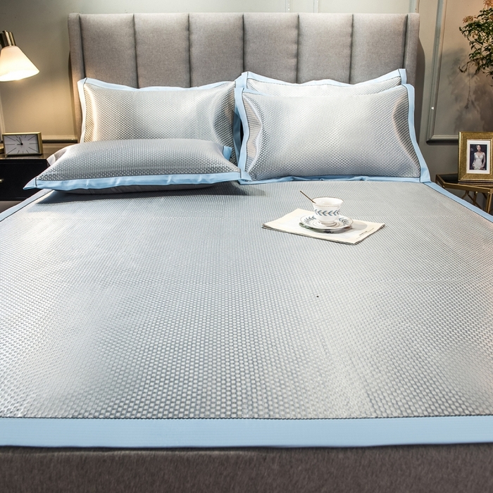 91家纺网 家纺一手货源 找家纺 印季家纺 2026新款高端养生冰藤席席子凉席 蓝色妖姬