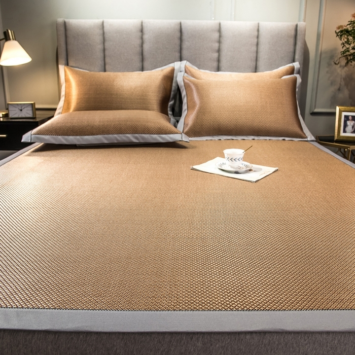 91家纺网 家纺一手货源 找家纺 印季家纺 2026新款高端养生冰藤席席子凉席 金色年华