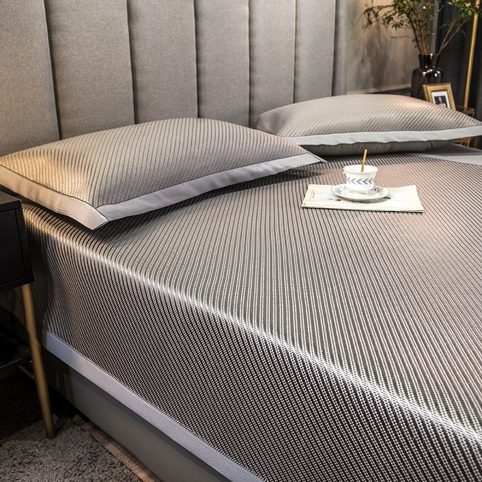 91家纺网 家纺一手货源 找家纺 印季家纺 2026新款高端养生冰藤席席子凉席 斜纹灰