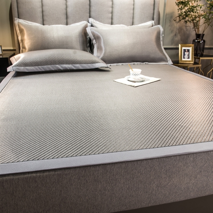 91家纺网 家纺一手货源 找家纺 印季家纺 2026新款高端养生冰藤席席子凉席 斜纹灰