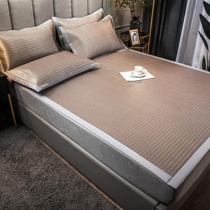 91家纺网 家纺一手货源 找家纺 印季家纺 2026新款高端养生冰藤席席子凉席 格调咖