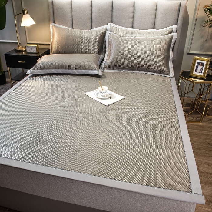 91家纺网 家纺一手货源 找家纺 印季家纺 2026新款高端养生冰藤席席子凉席 银绿小格