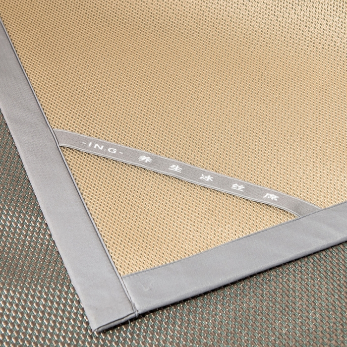 91家纺网 家纺一手货源 找家纺 印季家纺 2026新款高端养生冰藤席席子凉席 银绿小格