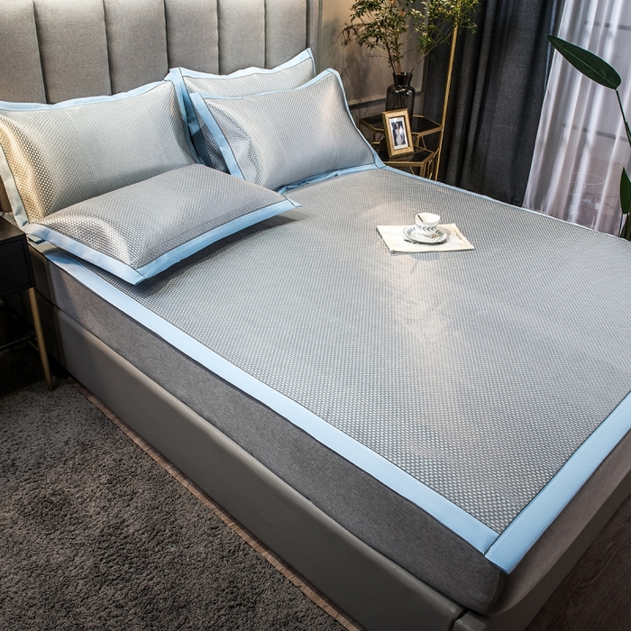 91家纺网 家纺一手货源 找家纺 印季家纺 2026新款高端养生冰藤席席子凉席 蓝色妖姬