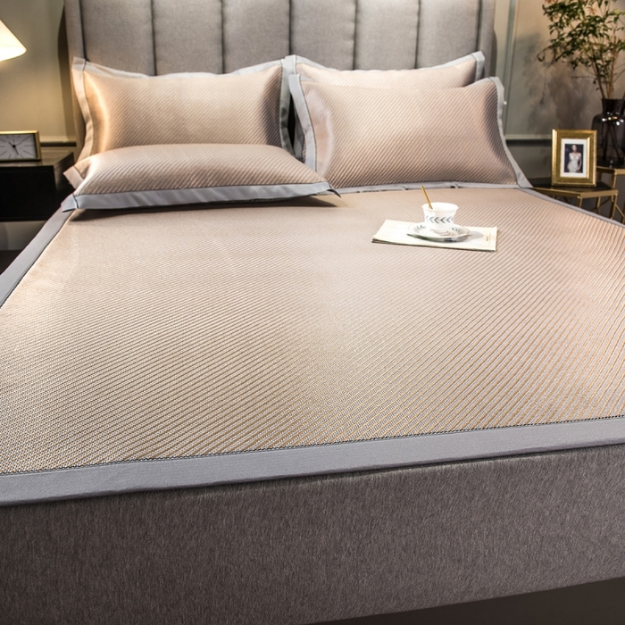 91家纺网 家纺一手货源 找家纺 印季家纺 2026新款高端养生冰藤席席子凉席 斜纹蓝