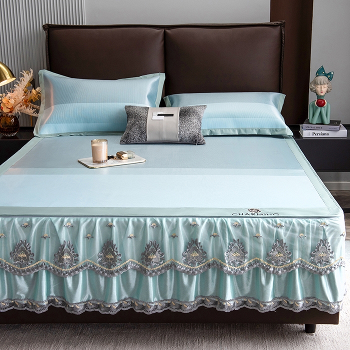 91家纺网 家纺一手货源 找家纺 印季家纺 2026新款清凉舒适拼色加密冰藤床裙款凉席 条纹-蓝绿