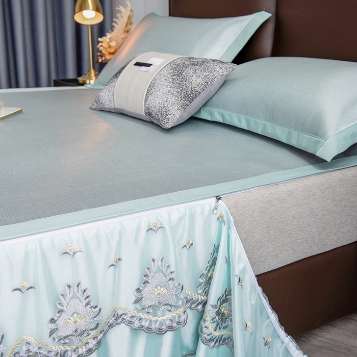 91家纺网 家纺一手货源 找家纺 印季家纺 2026新款清凉舒适拼色加密冰藤床裙款凉席 色块-浅绿