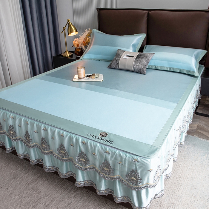 91家纺网 家纺一手货源 找家纺 印季家纺 2026新款清凉舒适拼色加密冰藤床裙款凉席 条纹-蓝绿