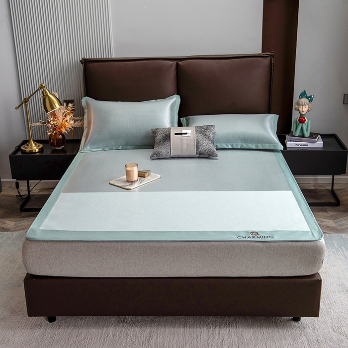 91家纺网 家纺一手货源 找家纺 印季家纺 2026新款清凉舒适拼色加密冰藤床裙款凉席 色块-浅绿