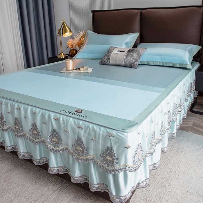 91家纺网 家纺一手货源 找家纺 印季家纺 2026新款清凉舒适拼色加密冰藤床裙款凉席 条纹-蓝绿