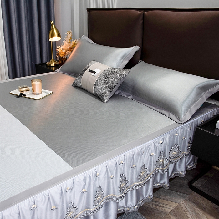 91家纺网 家纺一手货源 找家纺 印季家纺 2026新款清凉舒适拼色加密冰藤床裙款凉席 色块-浅灰