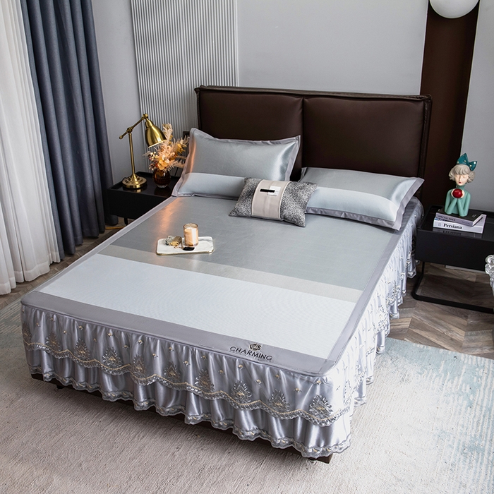 91家纺网 家纺一手货源 找家纺 印季家纺 2026新款清凉舒适拼色加密冰藤床裙款凉席 条纹-浅灰