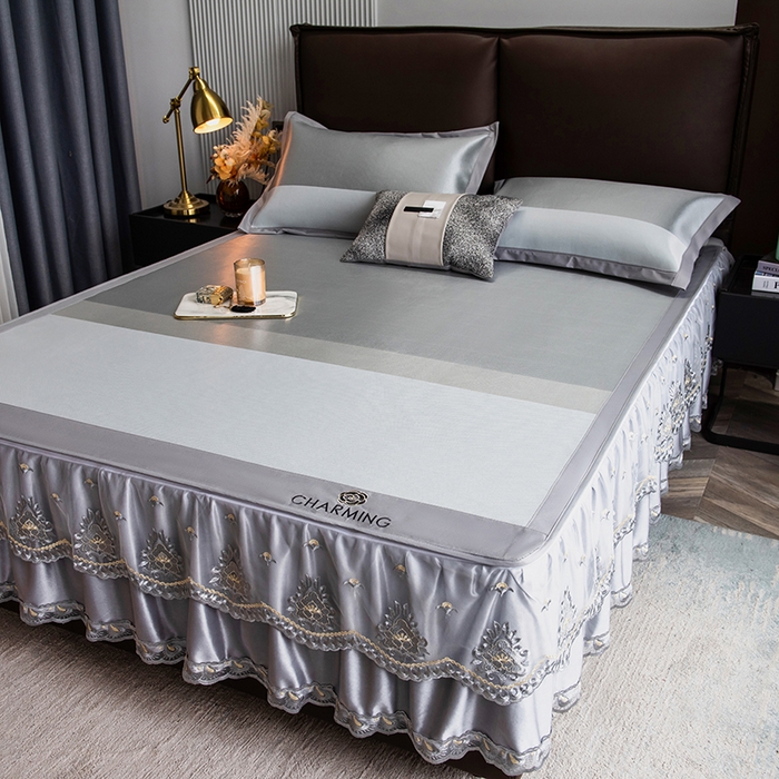 91家纺网 家纺一手货源 找家纺 印季家纺 2026新款清凉舒适拼色加密冰藤床裙款凉席 条纹-浅灰