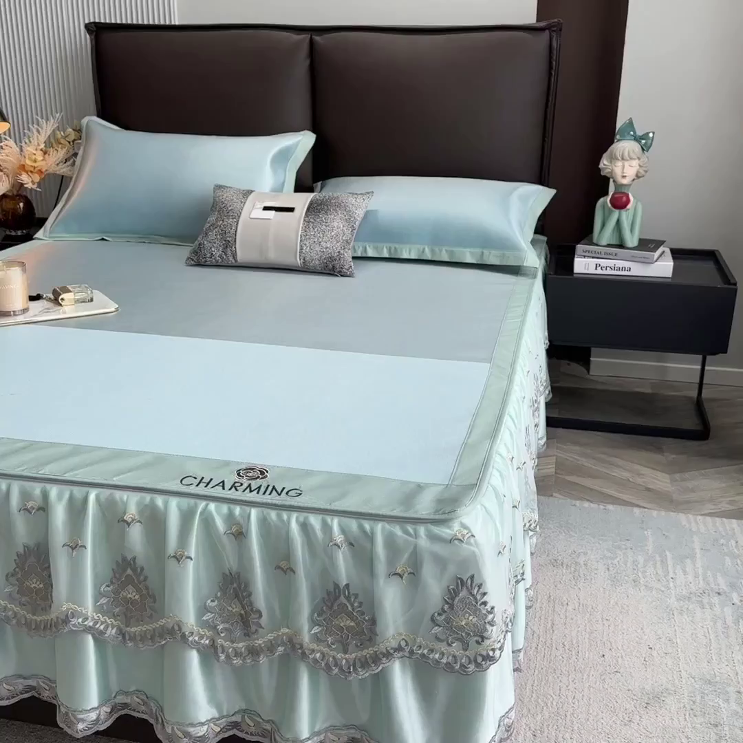 91家纺网 家纺一手货源 找家纺 （总）印季家纺 2026新款清凉舒适拼色加密冰藤床裙款凉席