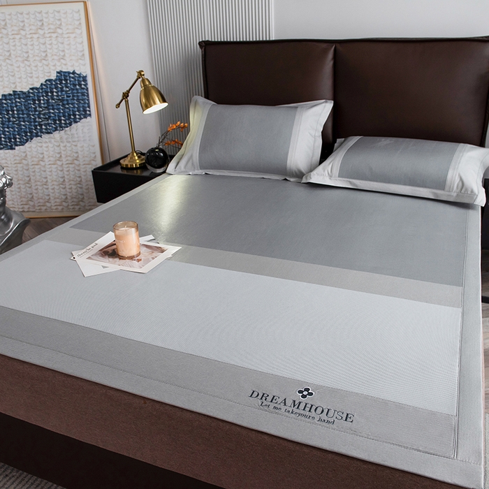 91家纺网 家纺一手货源 找家纺 印季家纺 2026新款拼色加密冰藤席子凉席 条纹-浅灰