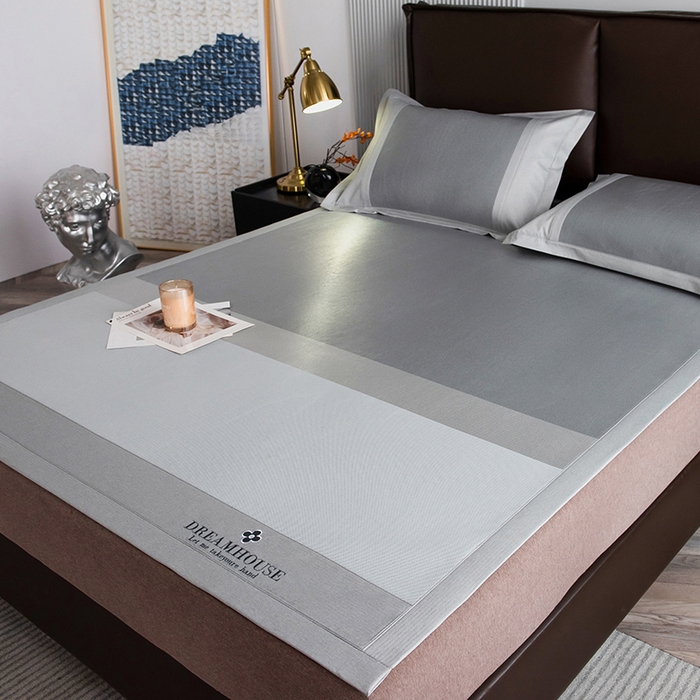 91家纺网 家纺一手货源 找家纺 印季家纺 2026新款拼色加密冰藤席子凉席 条纹-浅灰