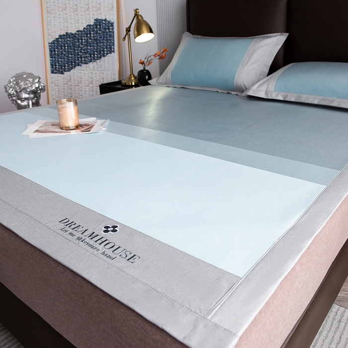 91家纺网 家纺一手货源 找家纺 印季家纺 2026新款拼色加密冰藤席子凉席 条纹-蓝灰