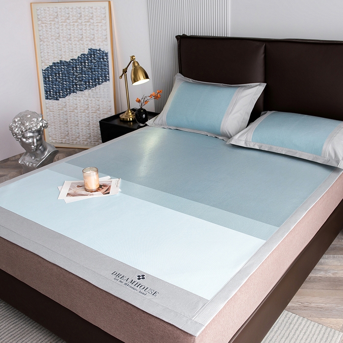 91家纺网 家纺一手货源 找家纺 印季家纺 2026新款拼色加密冰藤席子凉席 条纹-蓝灰