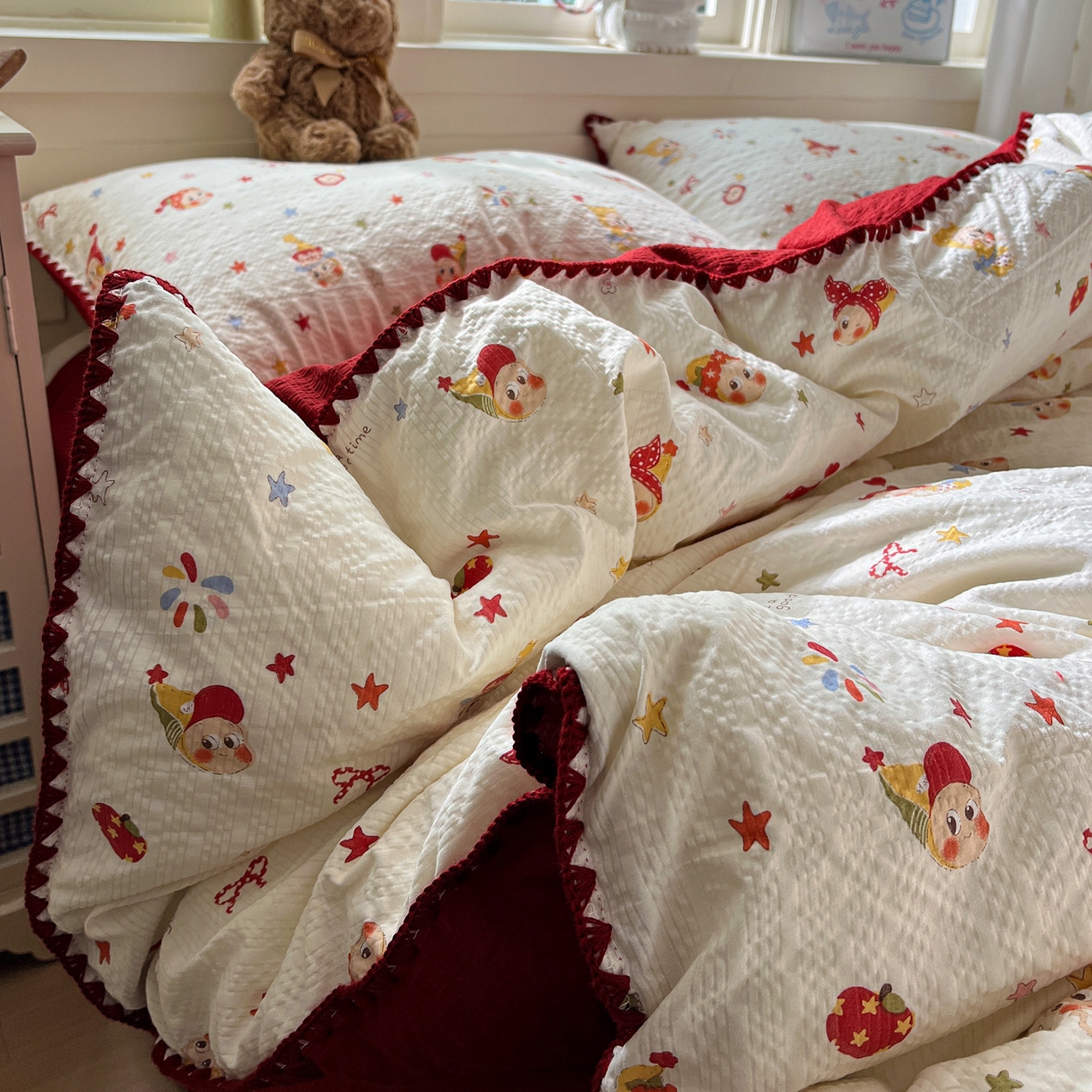 91家纺网 家纺一手货源 找家纺 （总）水墨江南 2026新款贝壳边泡芙纱时尚印花四件套