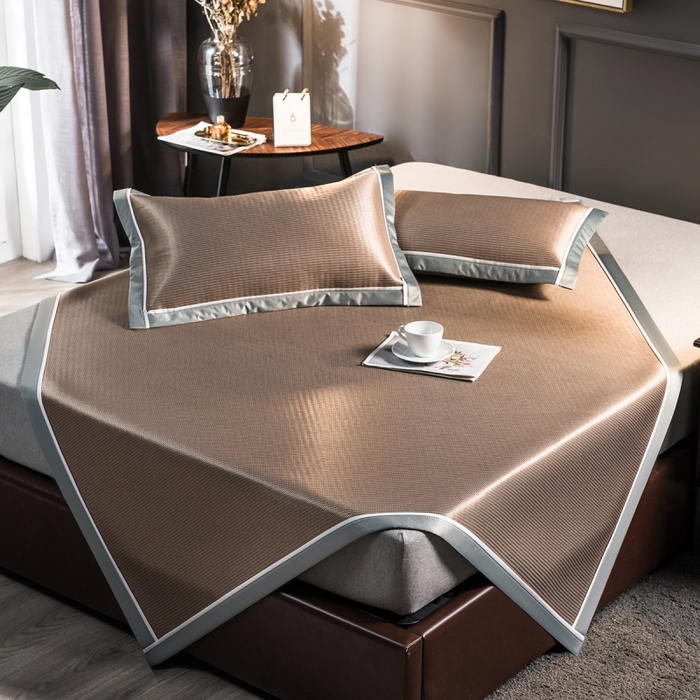 91家纺网 家纺一手货源 找家纺 印季家纺 2026新款1200D加密纯色碳光席席子凉席 咖啡