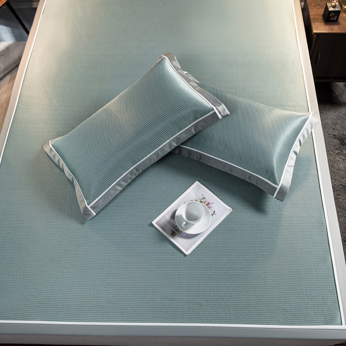 91家纺网 家纺一手货源 找家纺 印季家纺 2026新款1200D加密纯色碳光席席子凉席 水绿