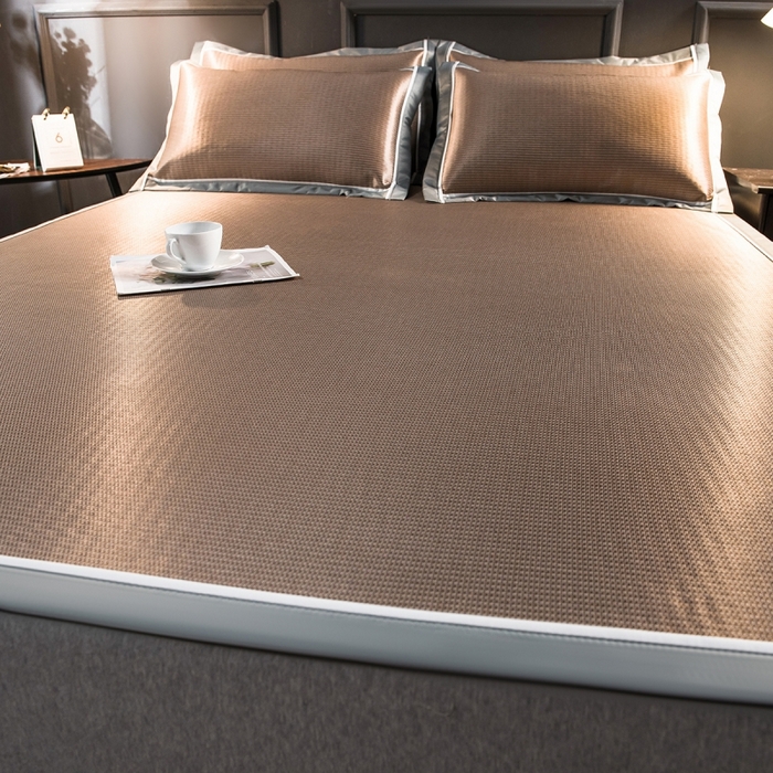 91家纺网 家纺一手货源 找家纺 印季家纺 2026新款1200D加密纯色碳光席席子凉席 咖啡