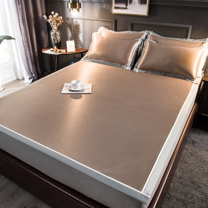 91家纺网 家纺一手货源 找家纺 印季家纺 2026新款1200D加密纯色碳光席席子凉席 咖啡