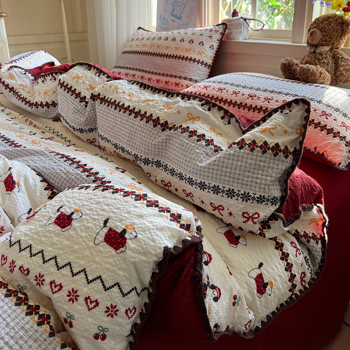 91家纺网 家纺一手货源 找家纺 水墨江南 2026新款贝壳边泡芙纱时尚印花四件套 费尔岛小狗